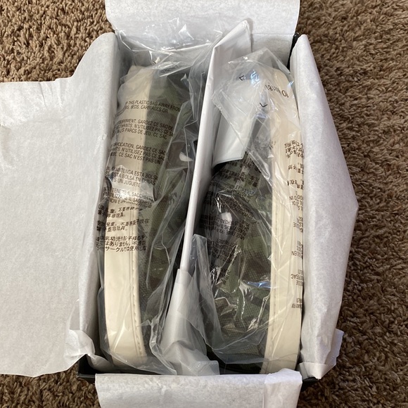 Banana Republic Recycled Knit Slip-On Sneaker in Camouflage - Picture 7 of 9